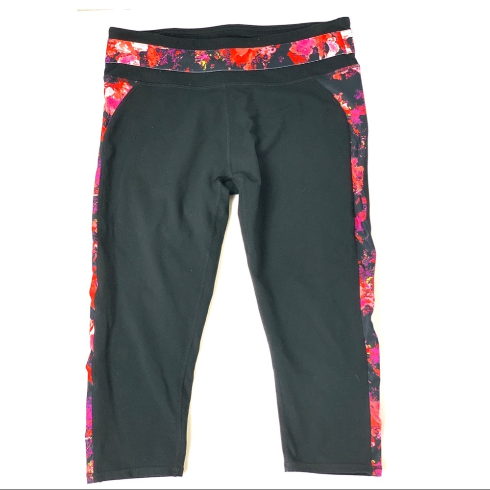 Fabletics Workout Capris